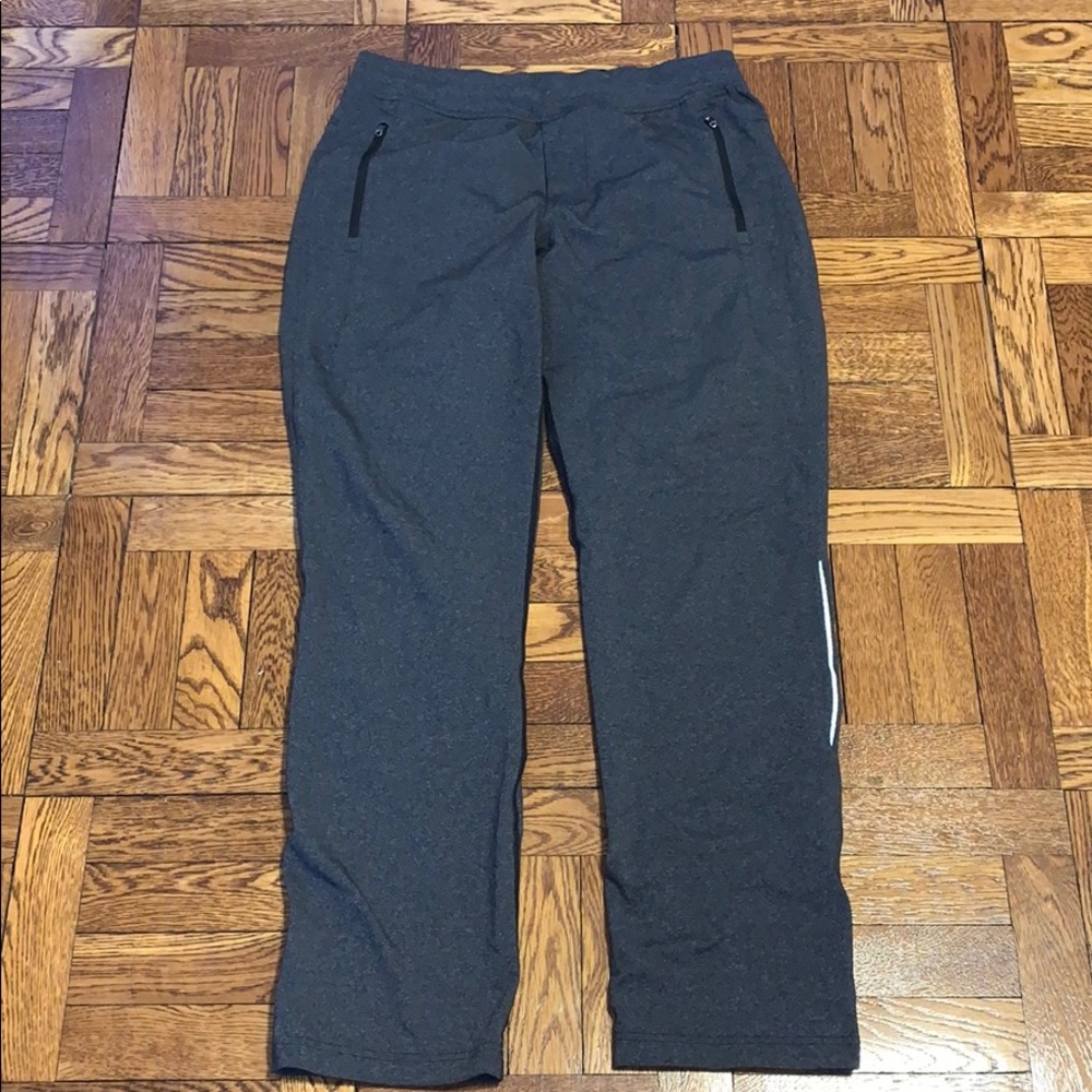 Lululemon Straight leg yoga pants with pockets 12